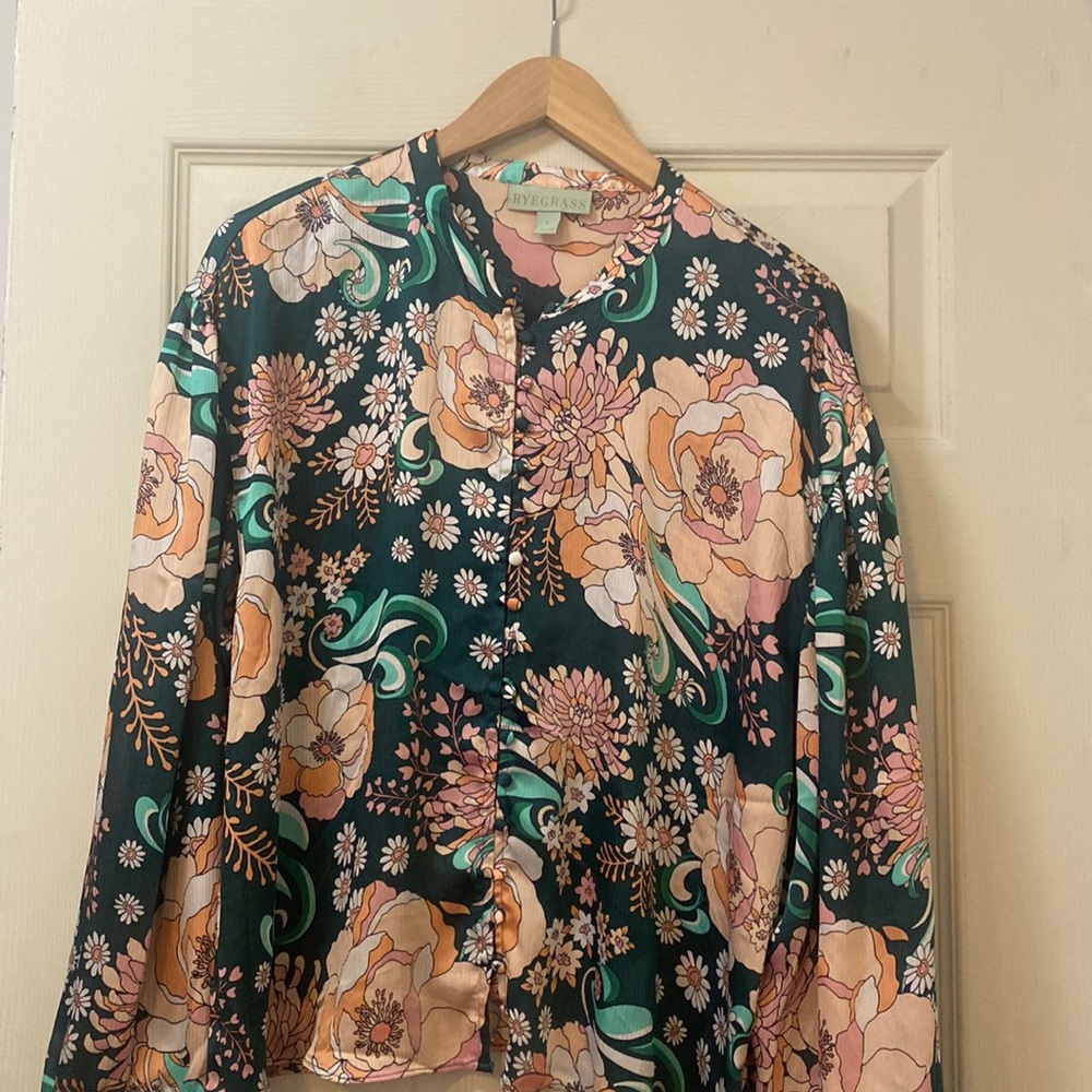 Blouse by Ryegrass